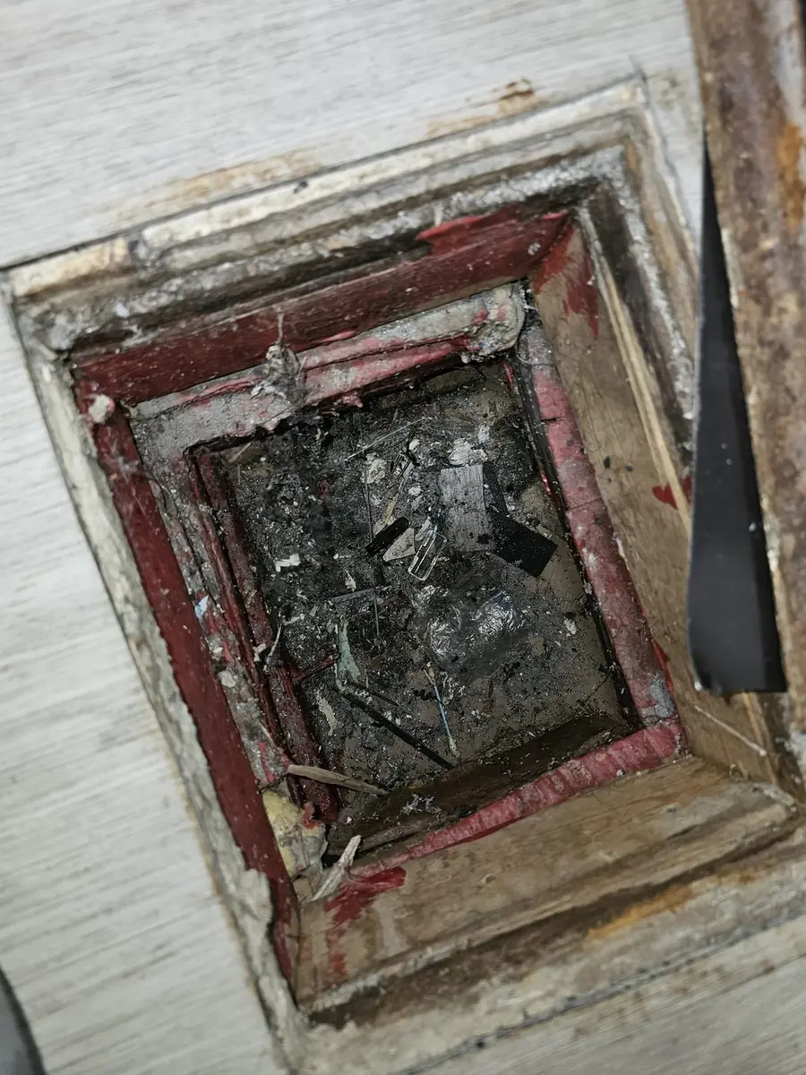 Air duct cleaning before